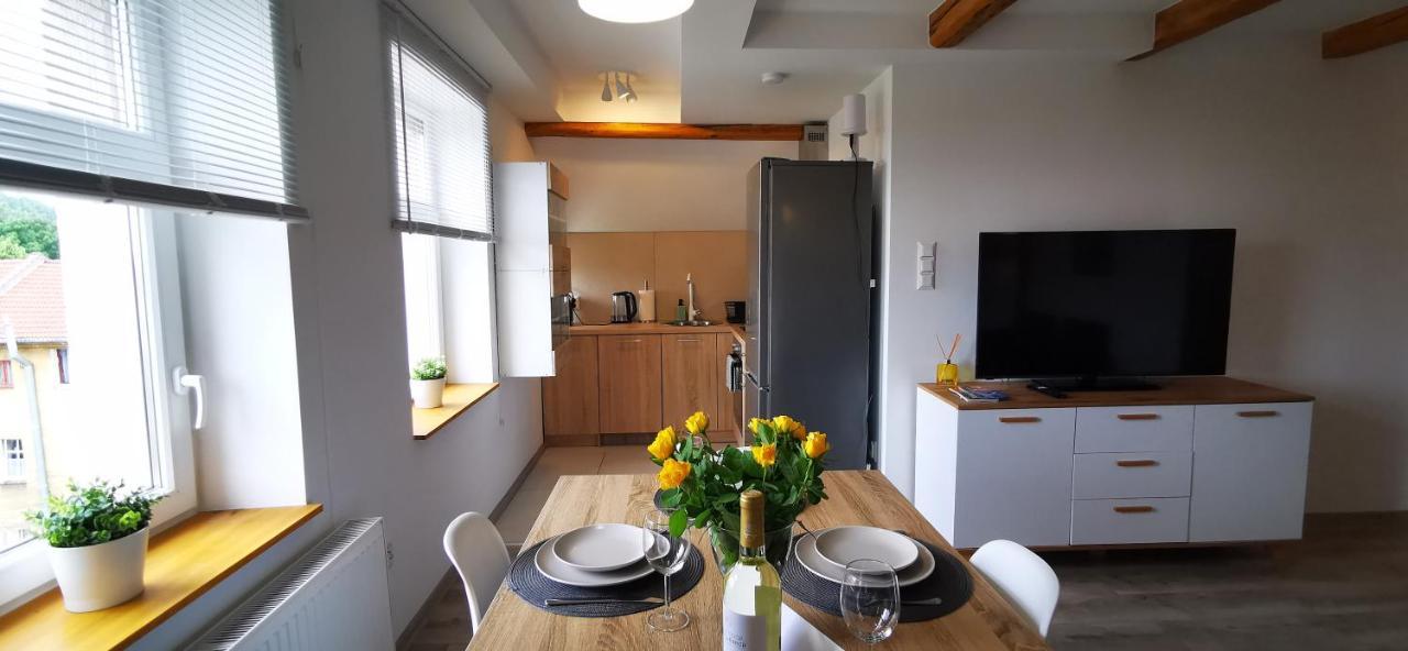 Klimatyczny apartament nr 8 z widokiem na góry Sowie Bielawa  Exterior foto